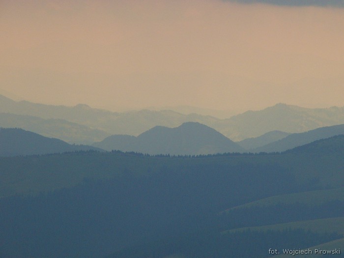 Widok na Alpy Rodnieńskie w Rumunii